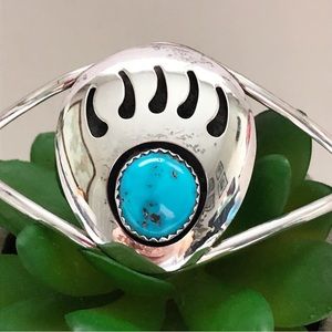 Vintage Southwestern Bear Paw Turquoise Sterling Silver Cuff Bracelet